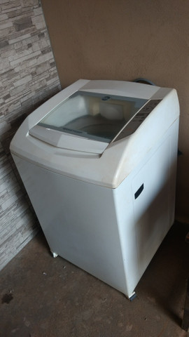 Vendo máquina de lavar Brastemp 10 kg revisada