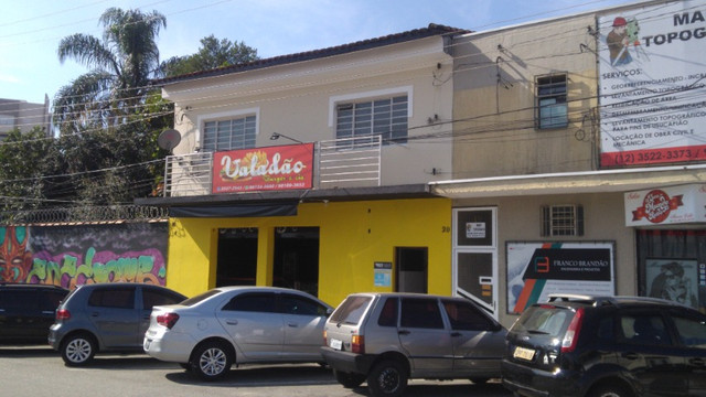 Pinda no centro= Sala comercial ideal para escritório no piso superior ( 1o andar ) - Foto 7