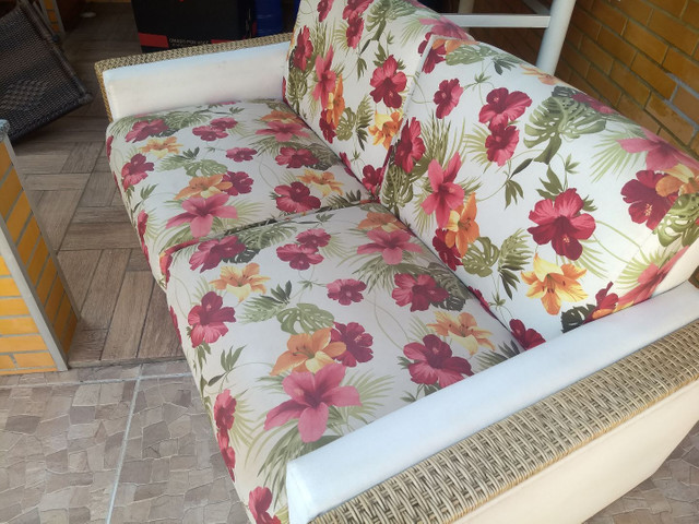 Sofa florido