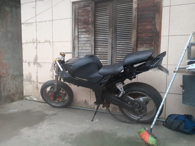 Vendo Kawasaki zx 9r 1995 - Foto 5