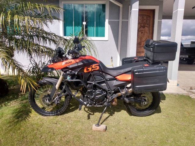 BMW F800