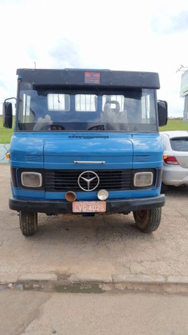 VENDO CAMINHÃO 608 ANO 77