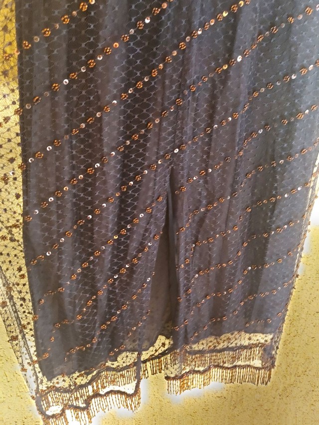 Vestido de festa M lantejoulas e pedras - Foto 4
