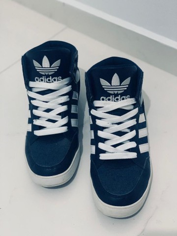 tenis adidas azul cano alto