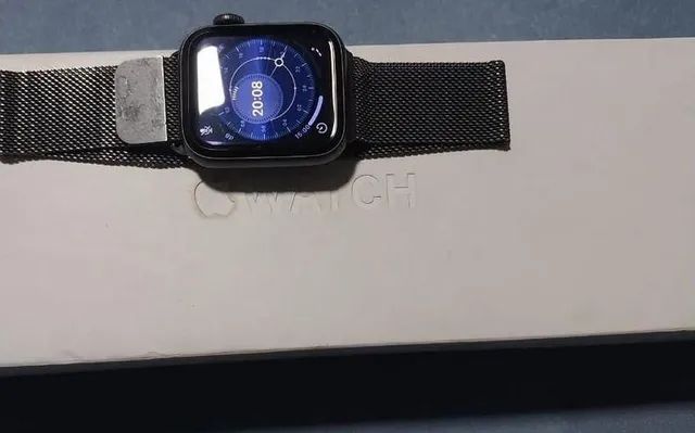 Relógio Apple Watch Series 5 40mm MWV82LL/A Space Gray Novo
