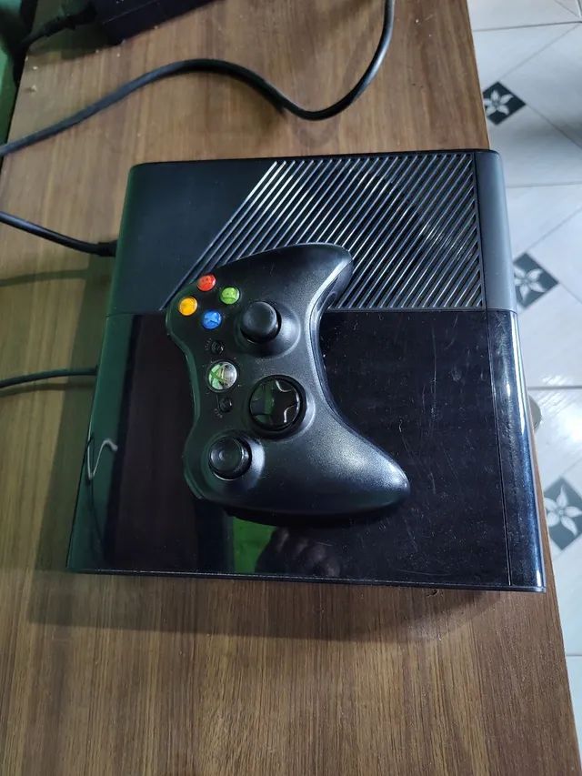 Xbox 360 Bloqueado com 1 controle e 3 jogos *Loja Física* - Videogames -  Bairro Santa Rita, Goiânia 1216790049