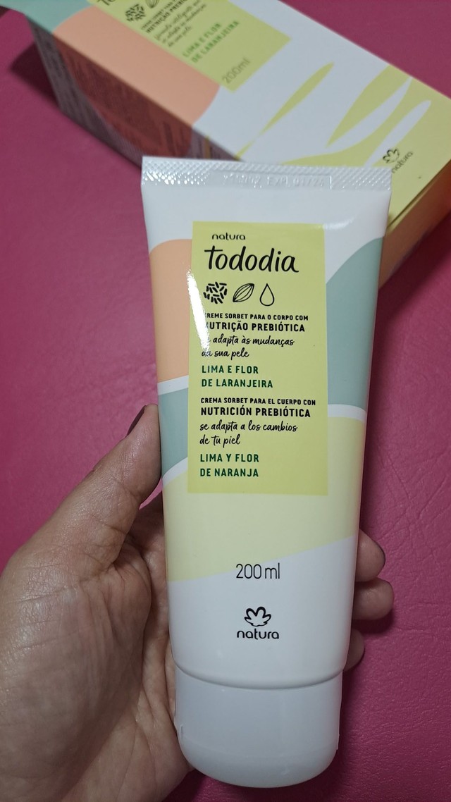 Hidratante corporal natura Lima e flor de laranjeira 200ml - Artigos  infantis - Asa Sul, Brasília 1169354761 | OLX