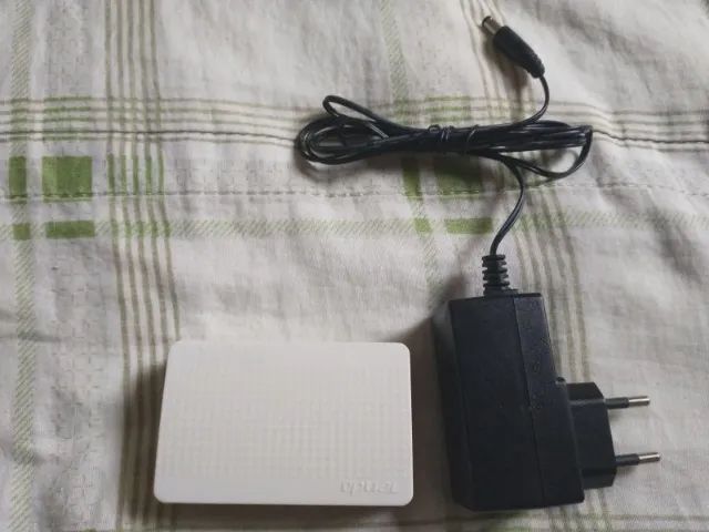 Switch 05 Portas, 10/100 MBps, Tenda - S105 - Foto 5