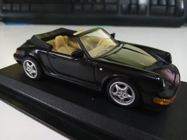 Miniatura Porsche 911 - Foto 4