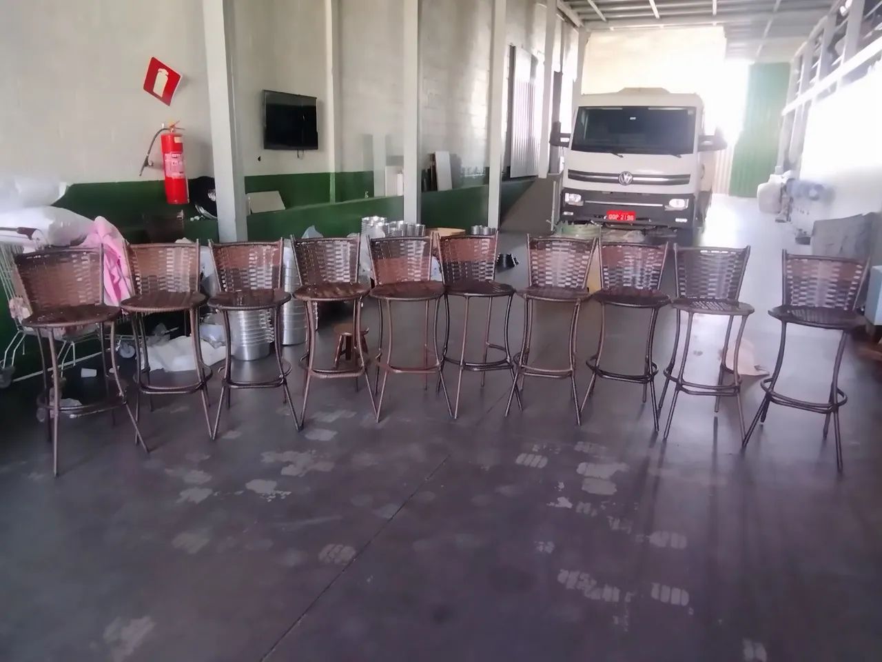 Banqueta alta de fibra sintética  - Foto 2