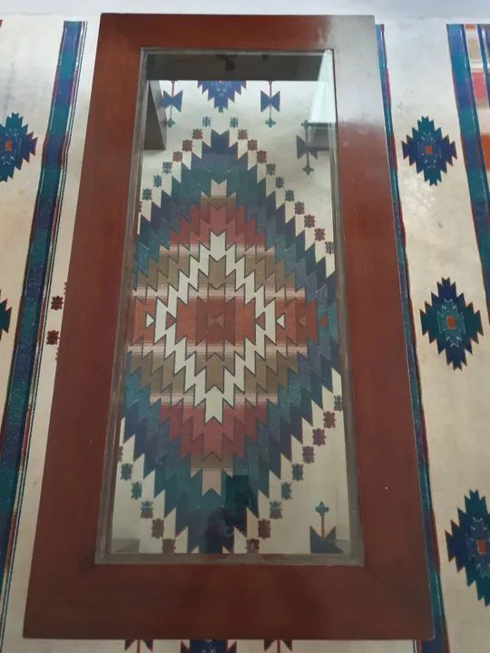 Mesa de Centro em Madeira com Tampo de Vidro64962681352962121