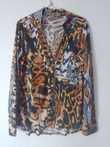 Camisa feminina Maclagen - tamanho M