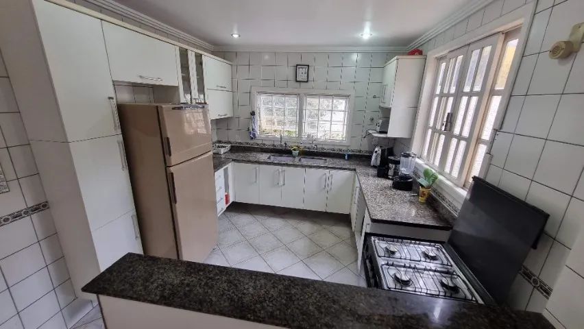 TEMPORADA Linda casa ampla , piscinão  em terrenão ótima localização - Foto 12