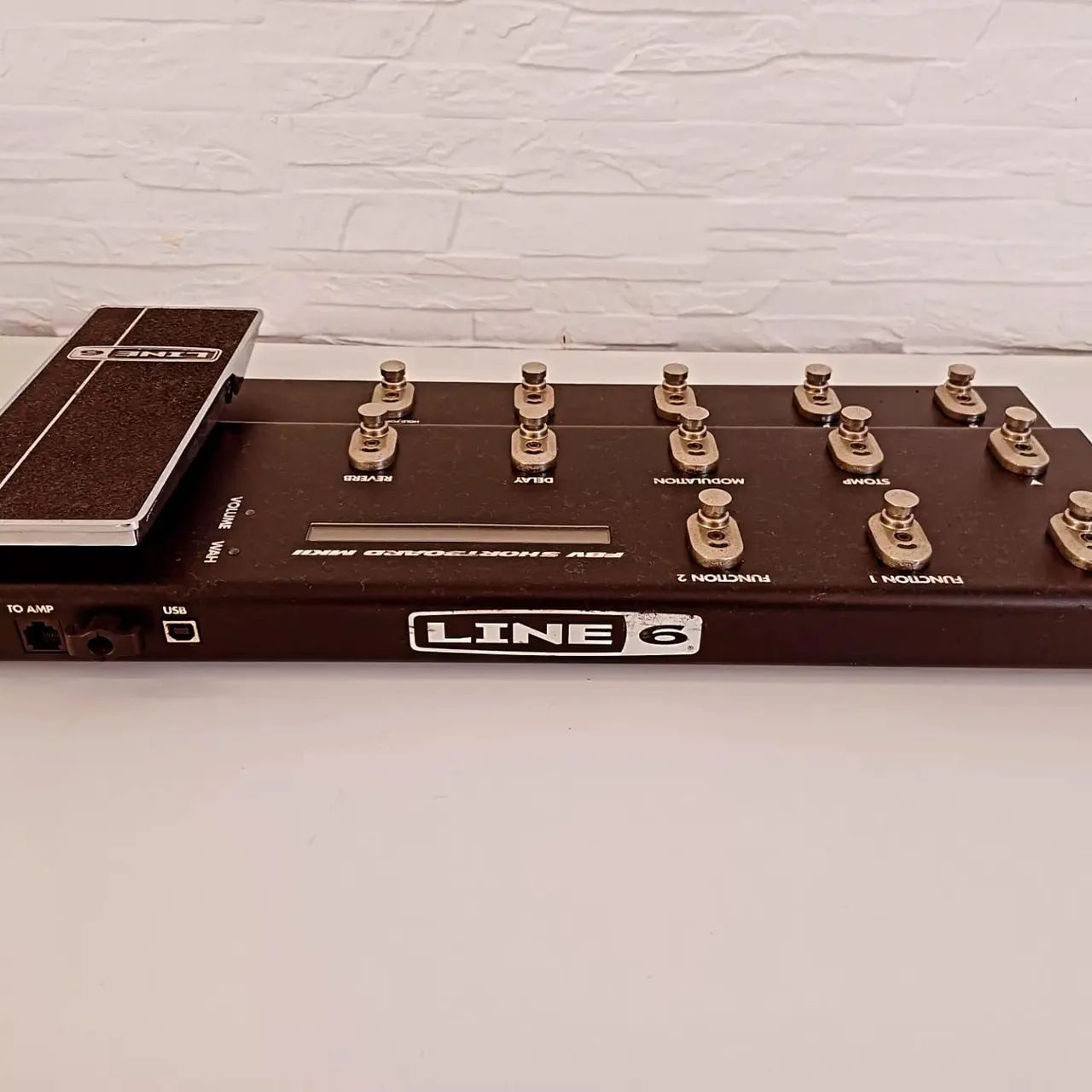 Pedal FOOT CONTROLADOR LINE 6  - Foto 2