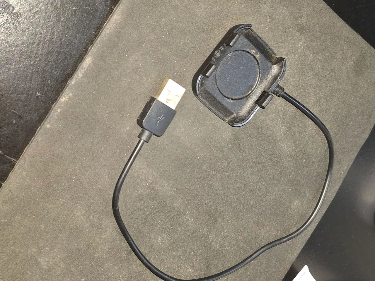 Carregador para Smartwatch Relógio Mondaine  - Foto 2