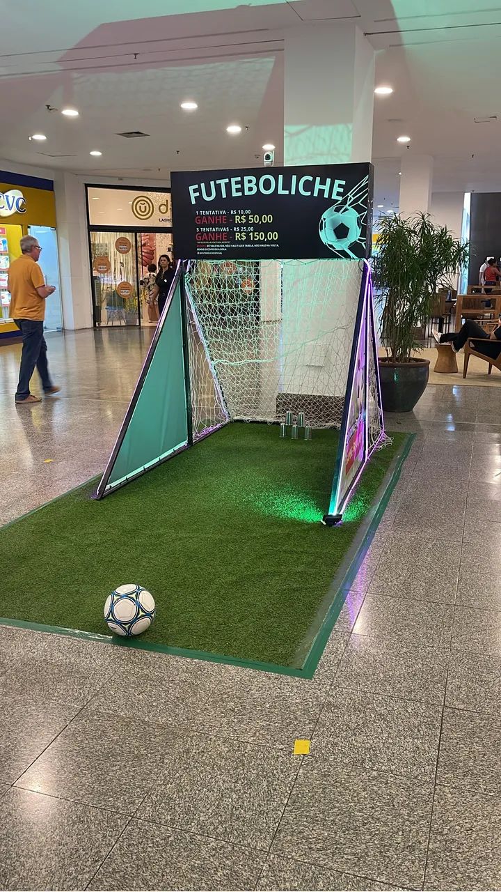 FUTEBOLICHE - BRINQUEDO