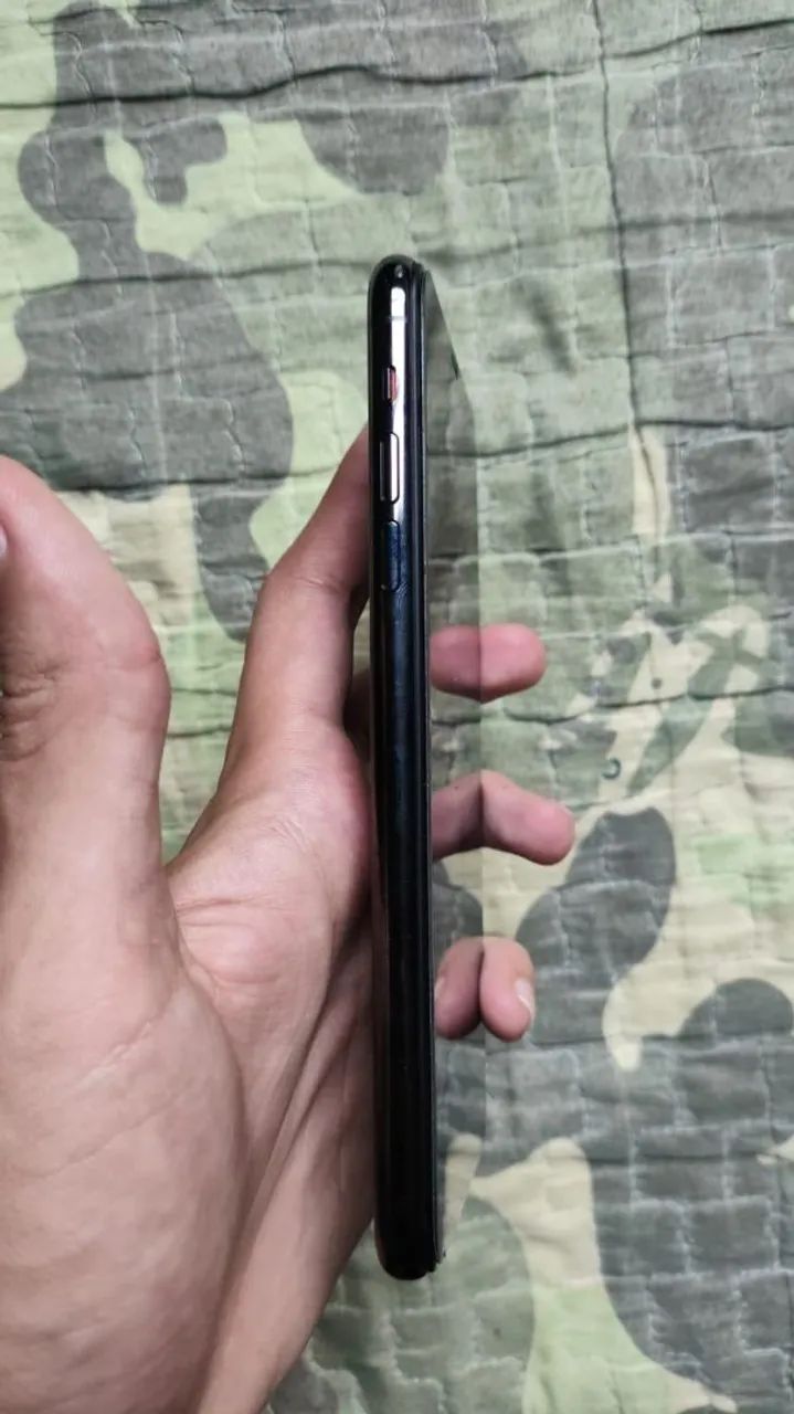 Iphone 11 Pro Max (Pra vender LOGO por 1.800) - Foto 2