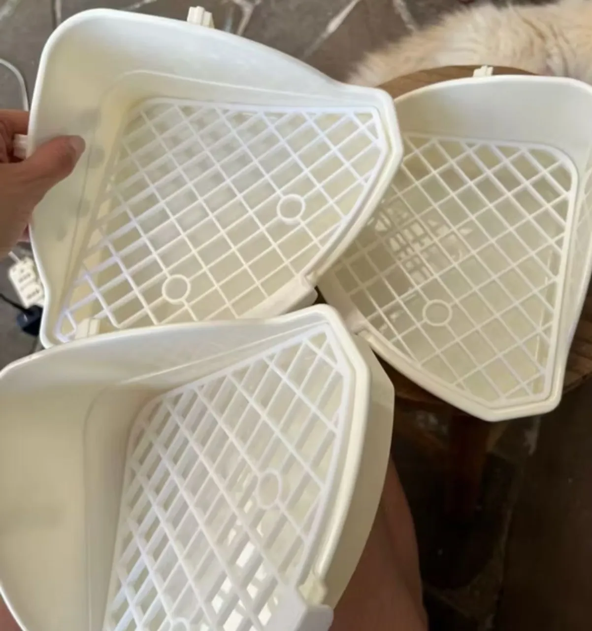 Caixa Sanitária Triangular