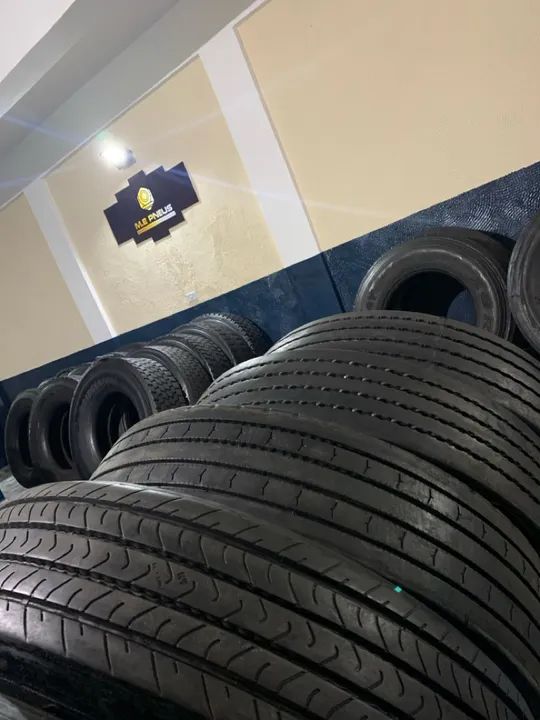 Pneus para Caminhão - Recapados Semi-Novos - Foto 4