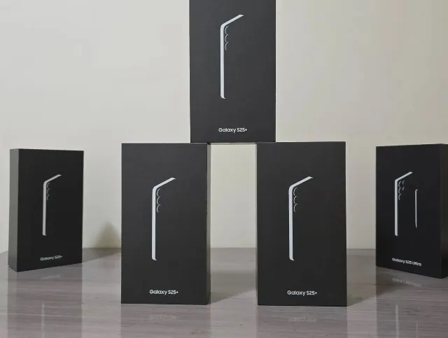 S25+ Plus 256GB 5G - LACRADO, Garantia e Nota Fiscal