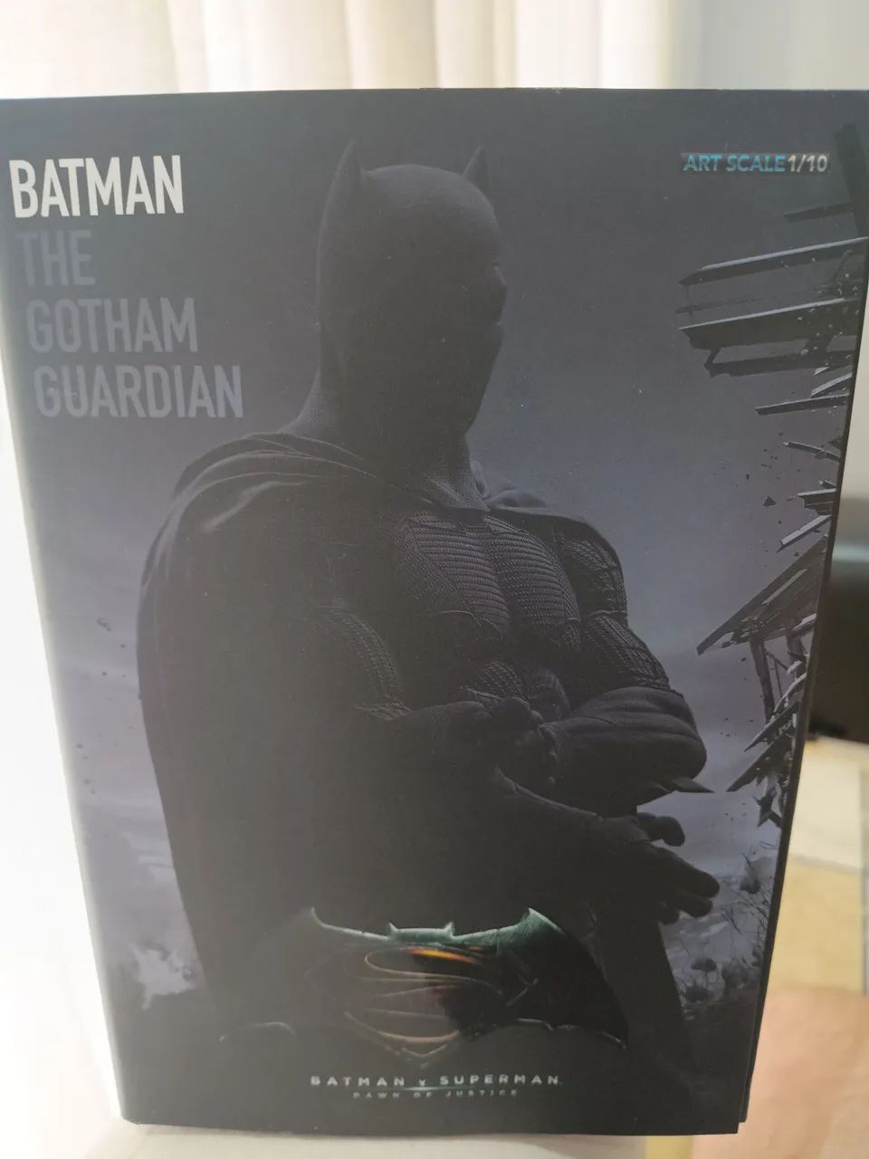 Iron Studios - BVS Batman The Gotham Guardian Ben Affleck peça nova  - Foto 2