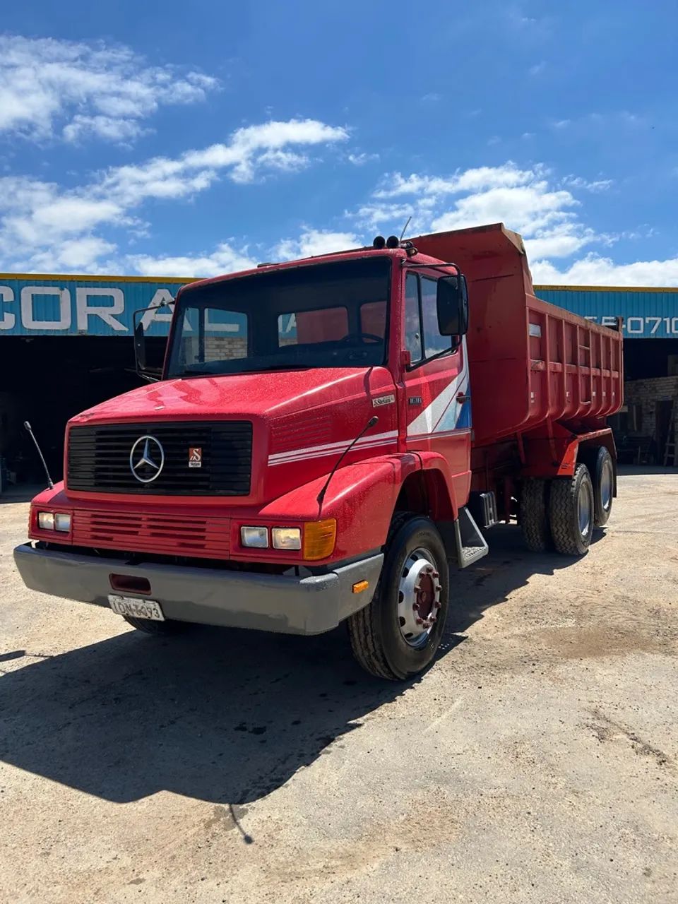 Caminhão Basculante Mercedes Benz 1618 1992 