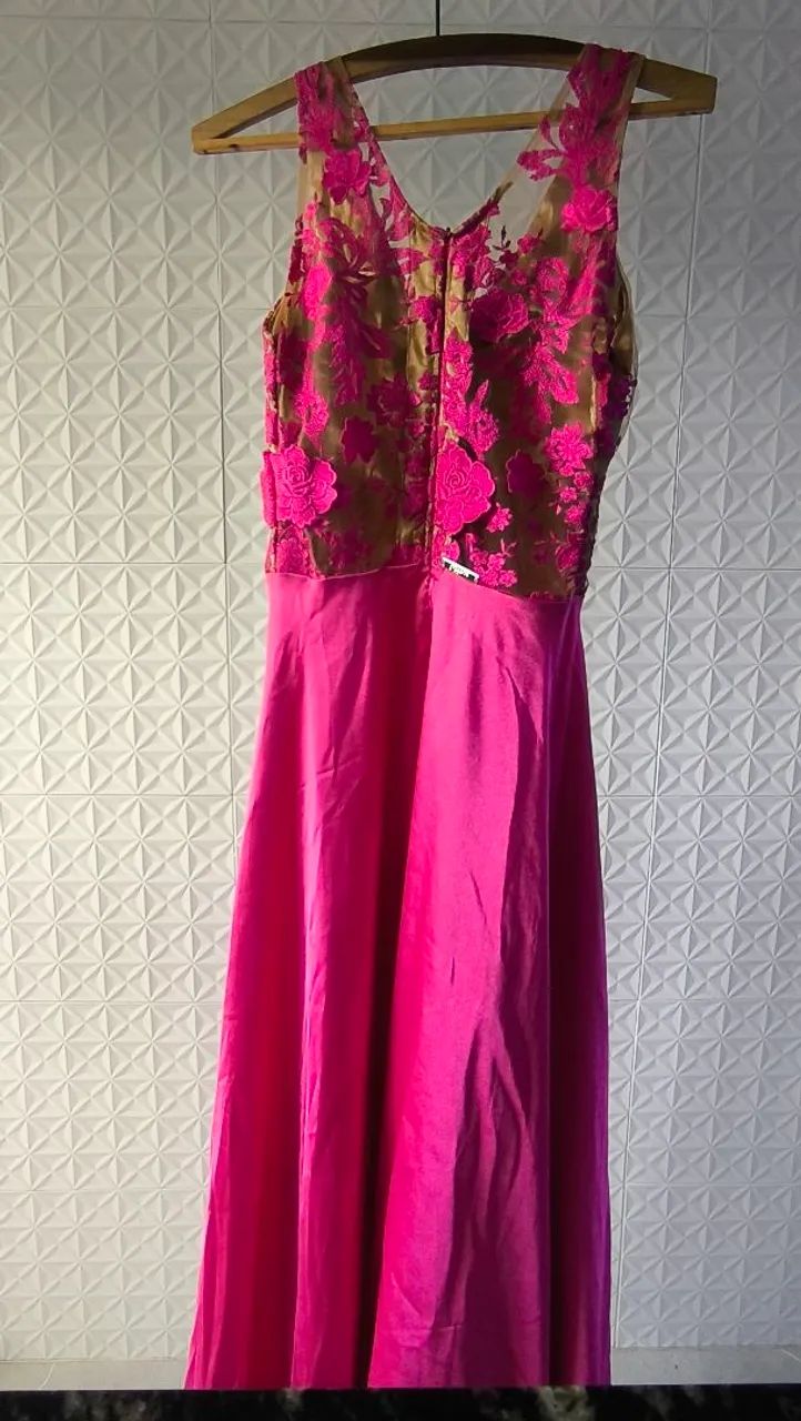 Vestido Festa Cetim Rosa com Bordado Floral - Foto 2