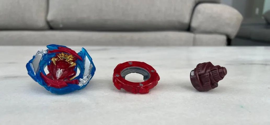 Beyblade Burst - Infinite Achilles - Hasbro - Foto 3