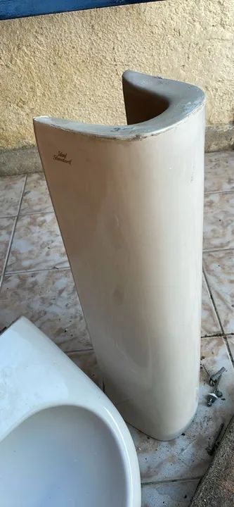 Cuba e Pia de Banheiro