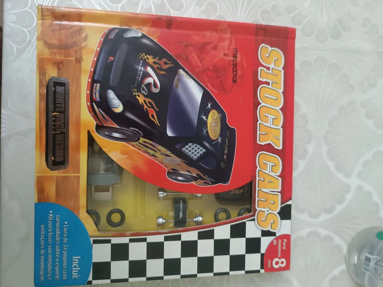 Box Livro com Carrinho - Stock Cars (Monte Você Mesmo) - Editora Mellbooks