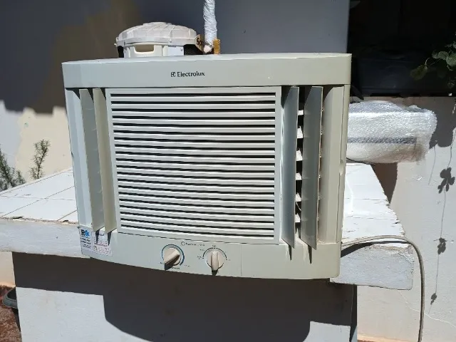 Ar condicionador de janela Eletrolux 7500 btu 110 v