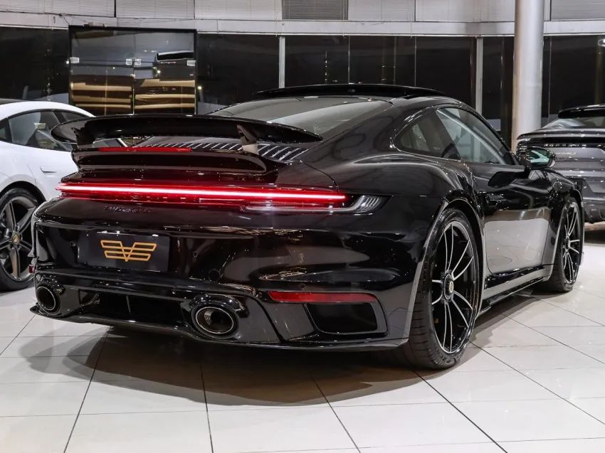 Porsche 911 Turbo S 2021. - Foto 3