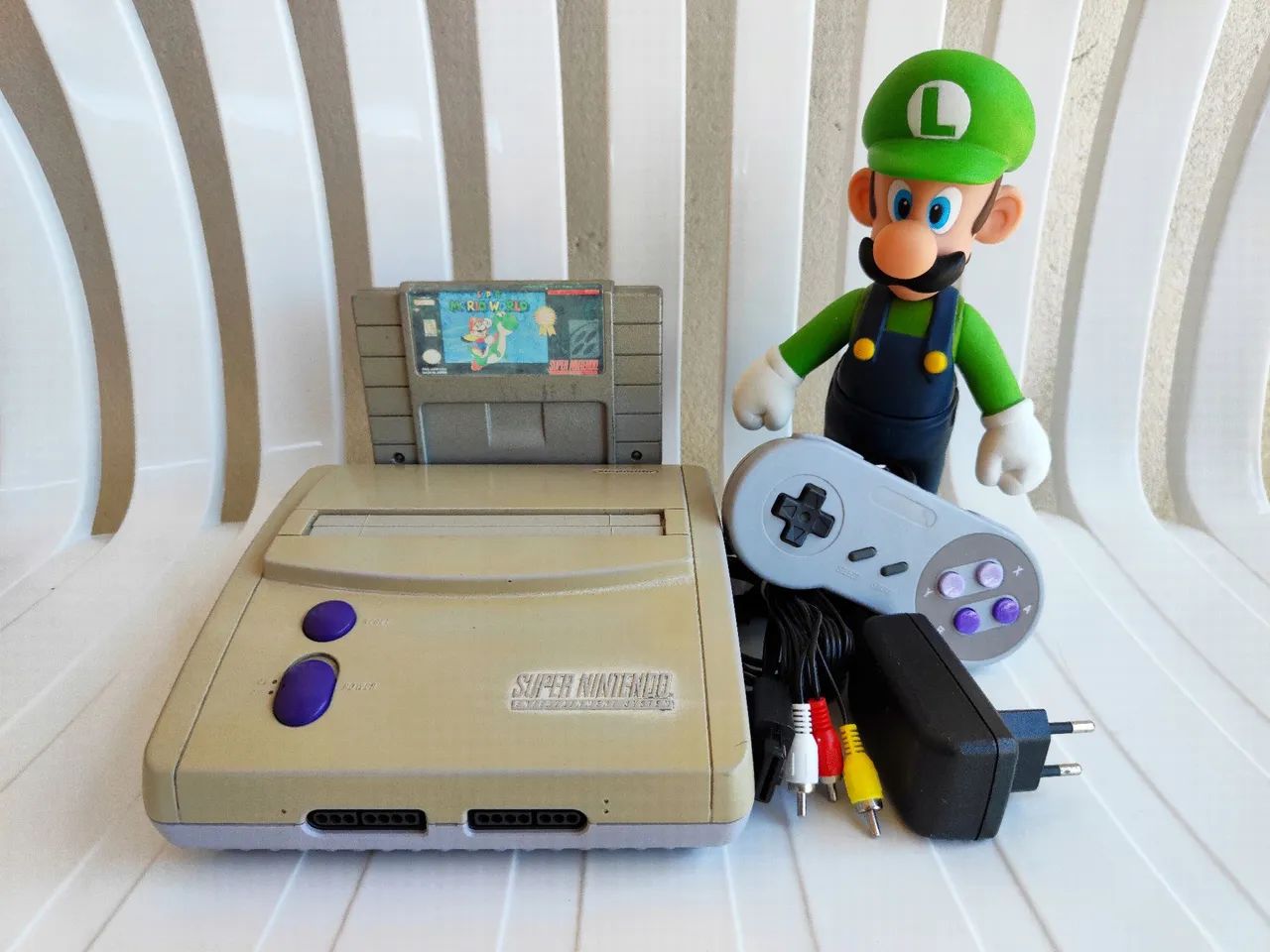 Super Nintendo com jogo Super Mario World - Foto 3