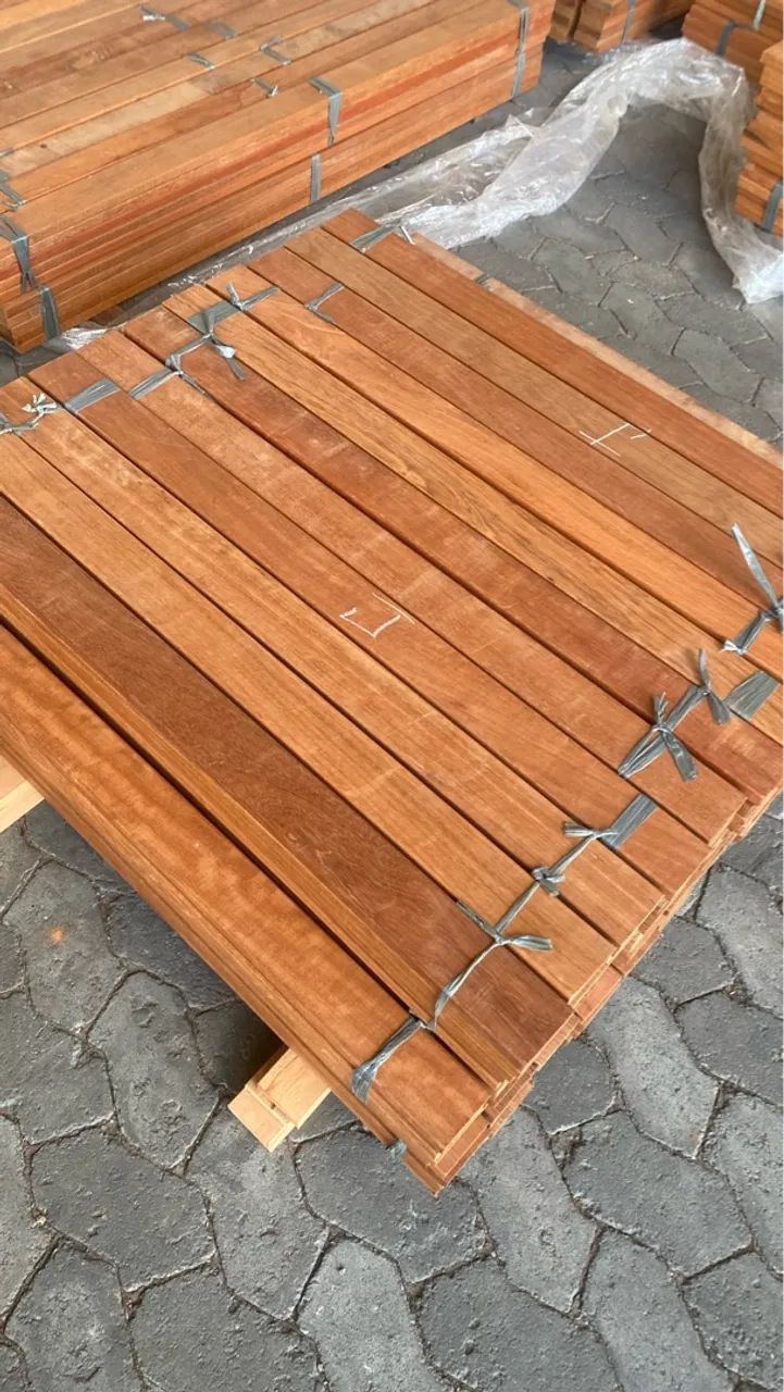 Oferta Deck Jatobá peças abaixo 1,90mt