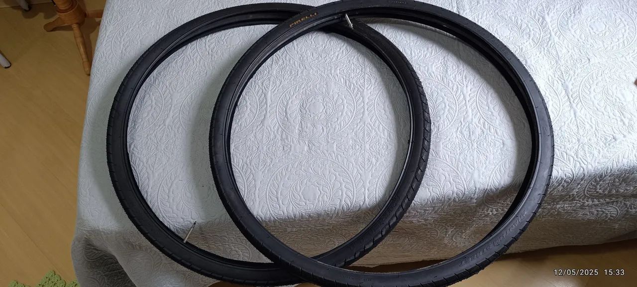  Pneu 700x38c e camara par - Foto 4
