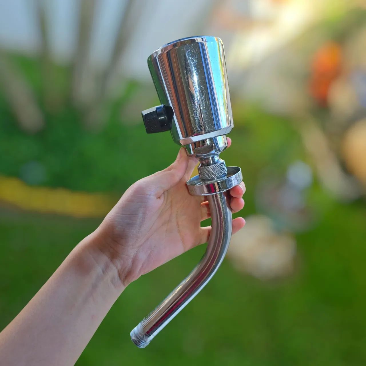 Chuveiro de Parede Fabrimar Verano Cromado com Alavanca Preta - Foto 3