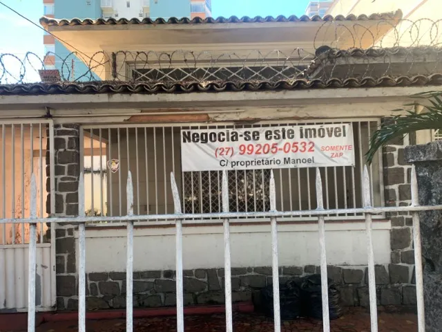 Casa locação comercial em Bento Ferreira com 280m² de area construída