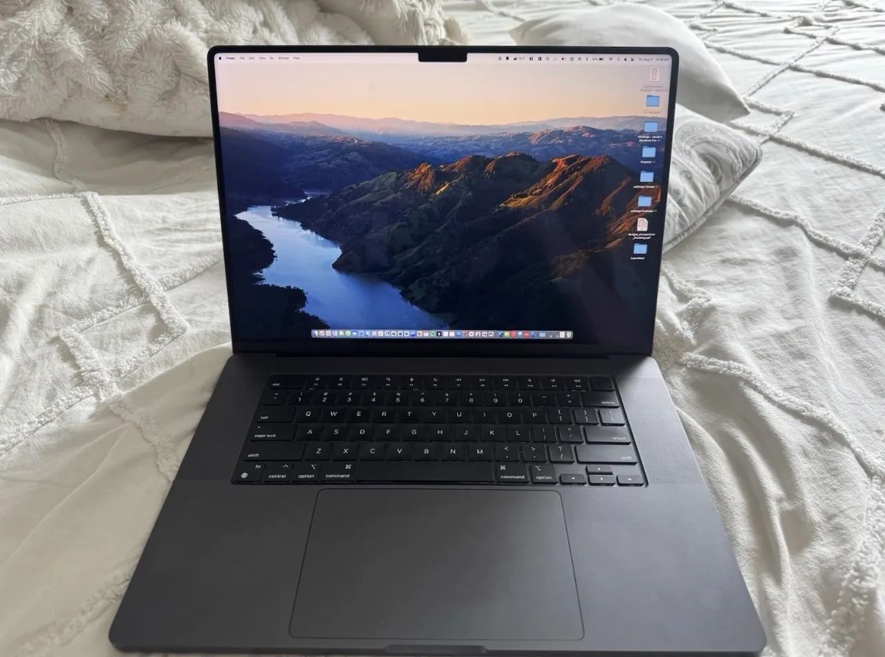 MacBook Pro 16 18GB 512 HD M3 PRO - Notebooks - Bacacheri