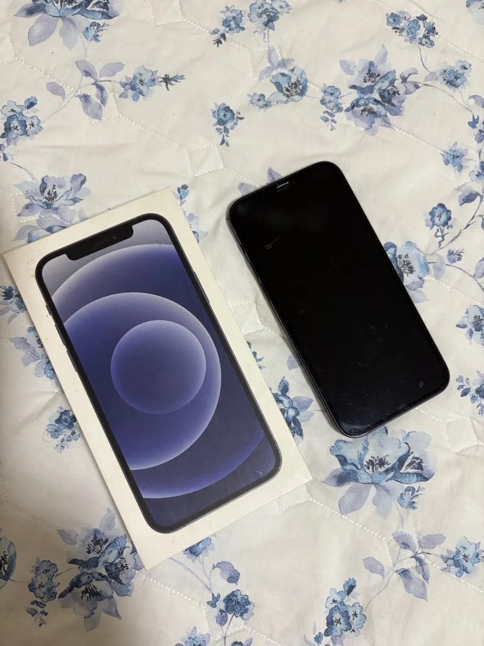 iPhone 12