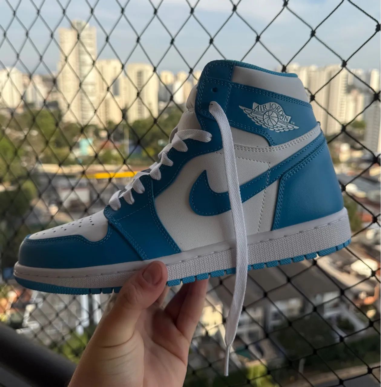 Air Jordan 1 High OG University Blue - 41BR - Foto 4
