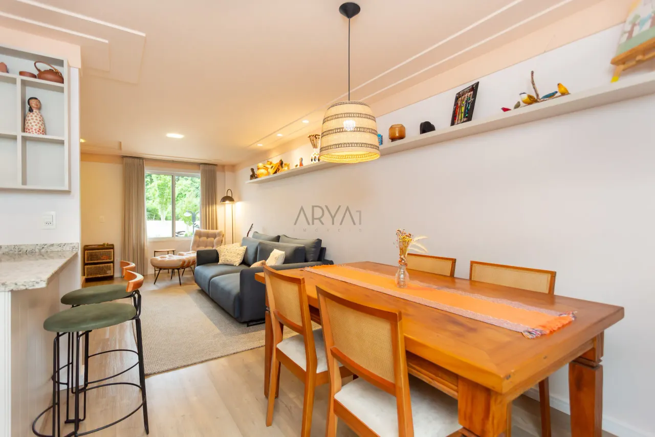 Casa à venda em condomínio no Pilarzinho ARYA1