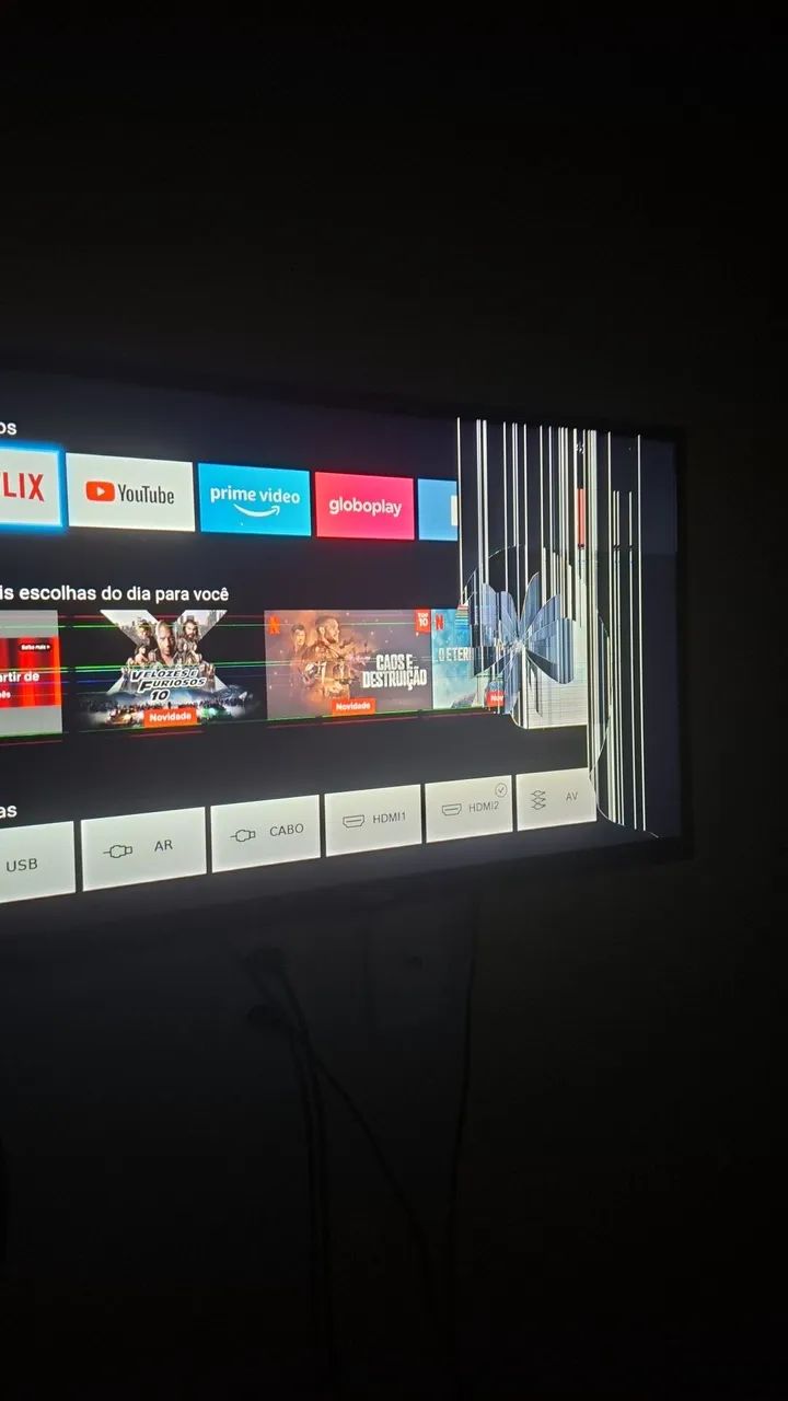 TV 32 smart Philco com tela manchada