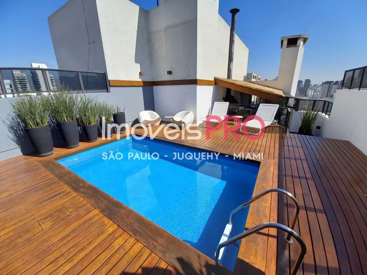 COBERTURA EM MOEMA , FORA DE ROTA, REFORMADA , COM PISCINA E ESPAÇO GOURMET- VISTA 360º- 5 - Foto 4
