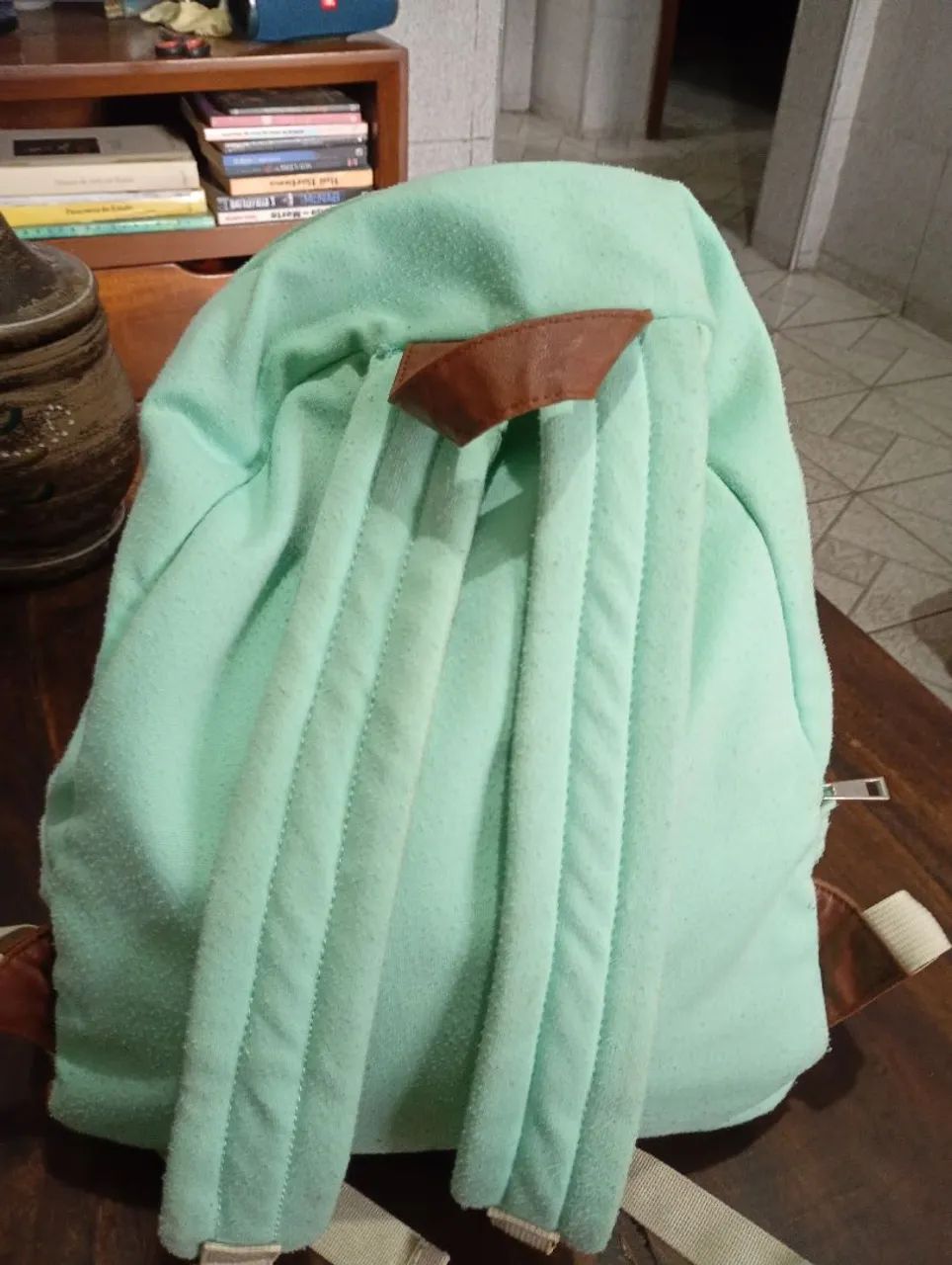 Mochila.. ótimo.estado.co..40x35x15 ..04 div, - Foto 2