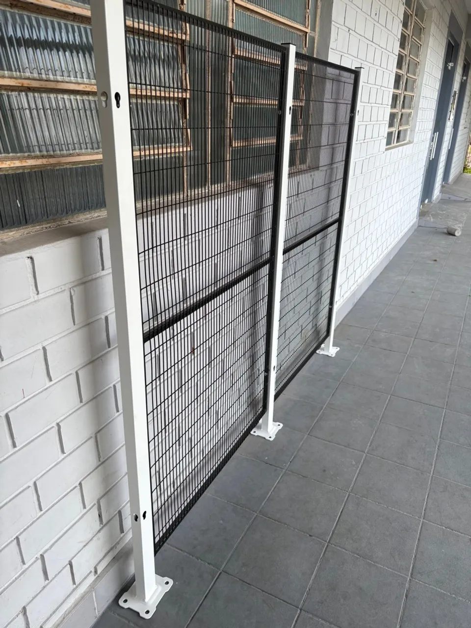 Cerca de proteção em tela de aço para segurança