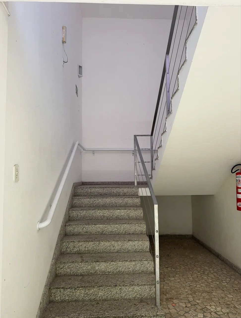 Galeria - Prédio Comercial - Bairro São José - 8 salas - Foto 4