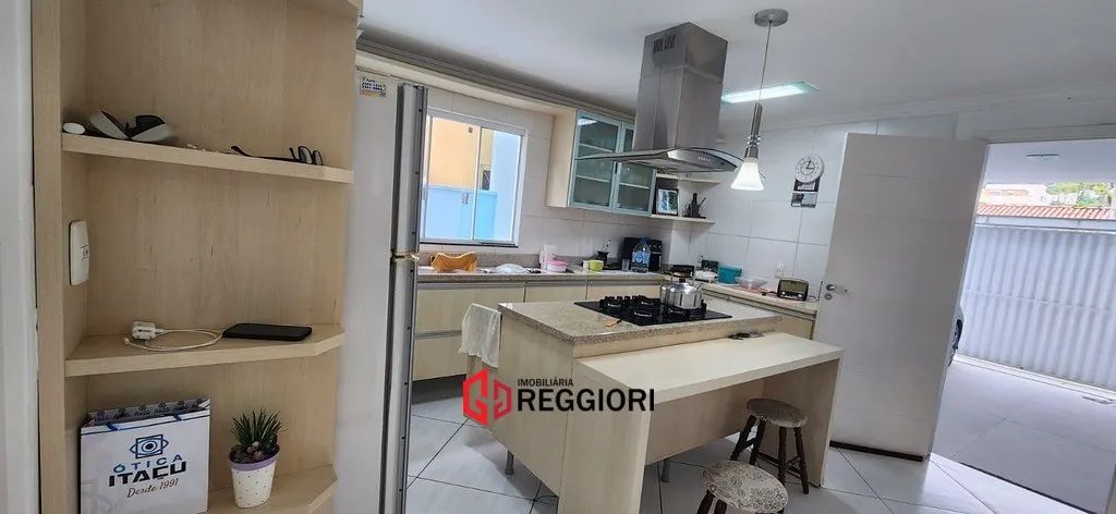CASA 4 SUITES, ÁREA GOURMET FOGÃO ALENHA EM BC - Foto 5