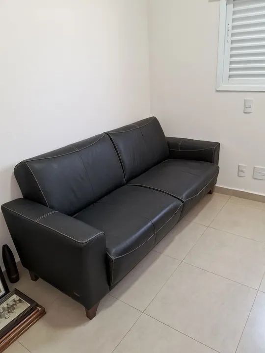 Beautiful black genuine leather sofa64385783203587121