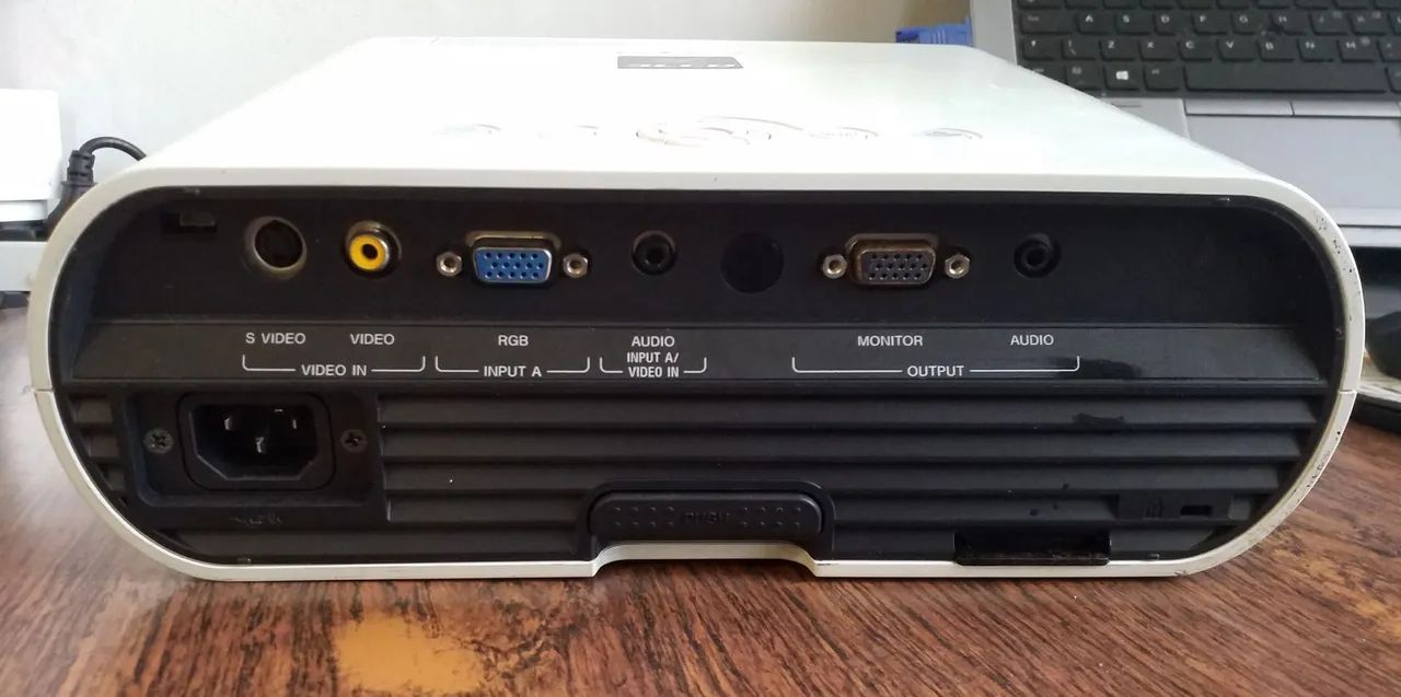 Projetor multimídia Sony VPL-ES5. _ sem controle - Foto 6