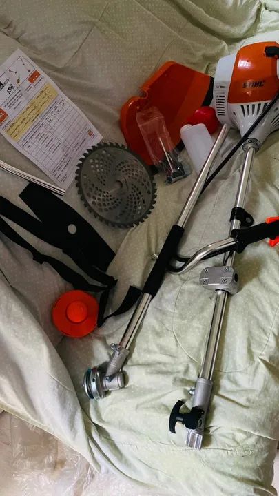 Roçadeira à gasolina FS 290 nova - Foto 4